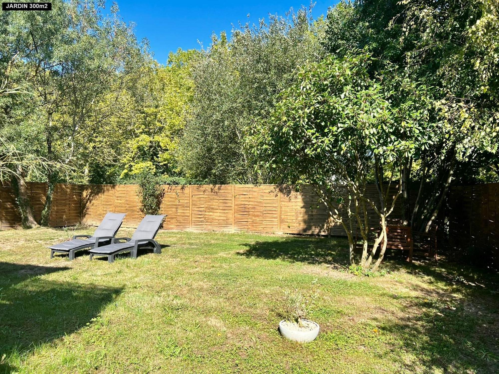 Appartement Avec Jacuzzi Et Jardin - Jusqu'A 8 Pers - Nantes Apartment *