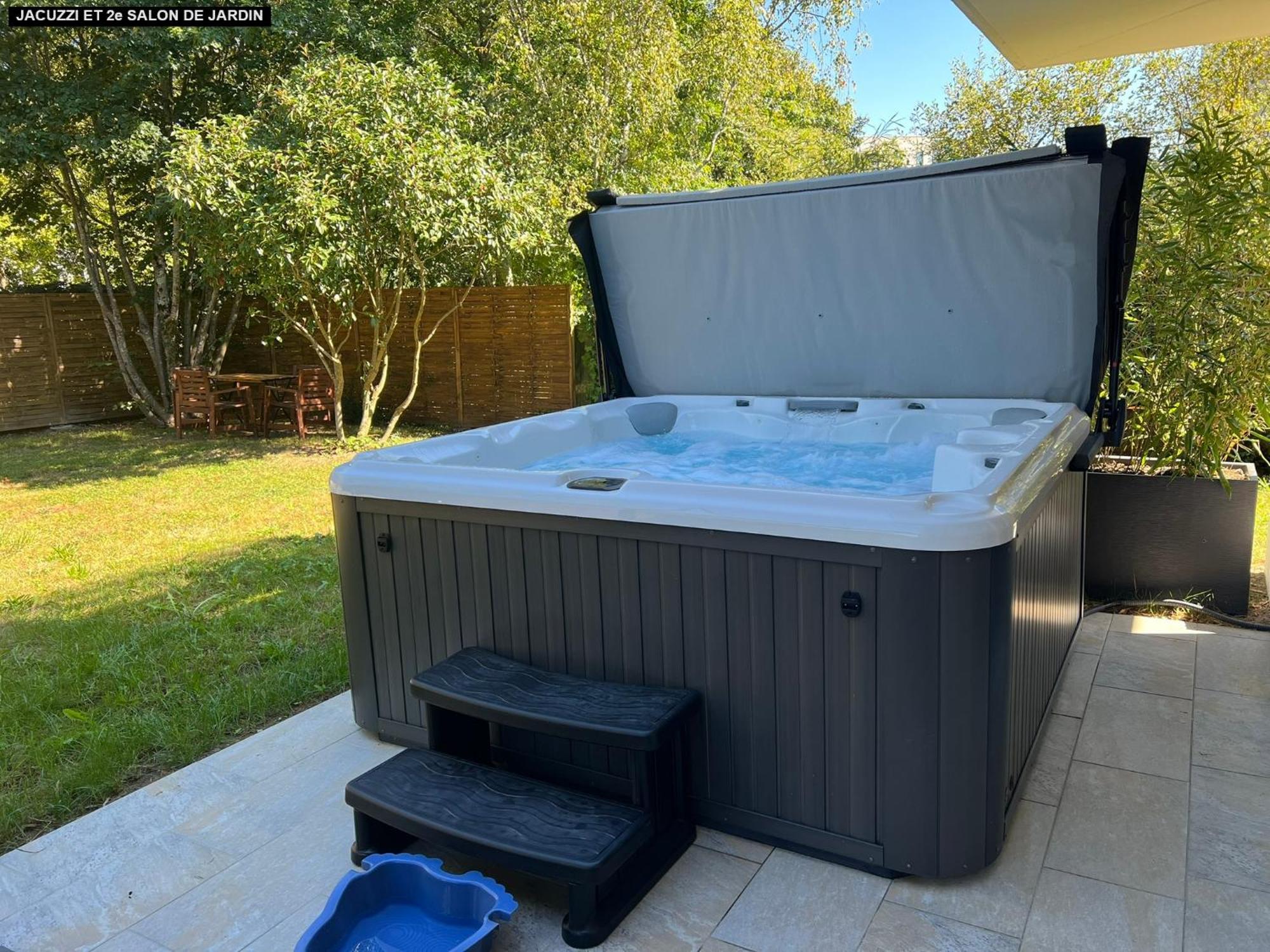Appartement Avec Jacuzzi Et Jardin - Jusqu'A 8 Pers - Nantes Nantes